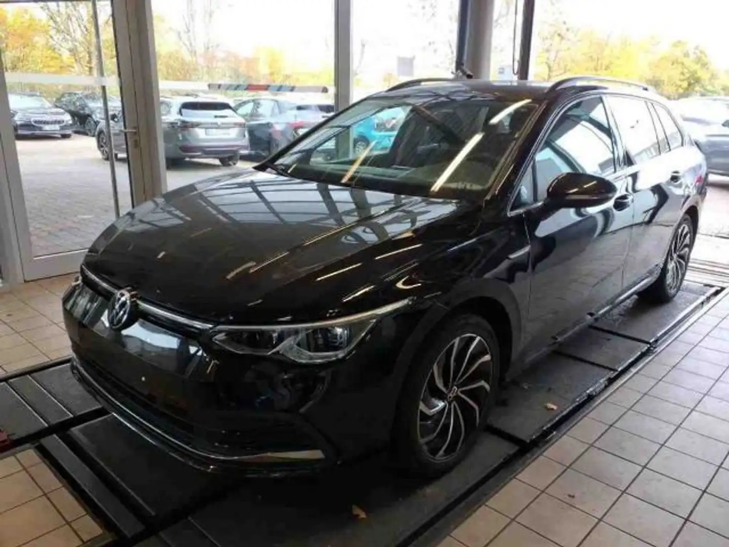 Volkswagen Golf Variant 2.0 TDI DSG STYLE NAVI-PRO AHK IQ.L Schwarz - 2