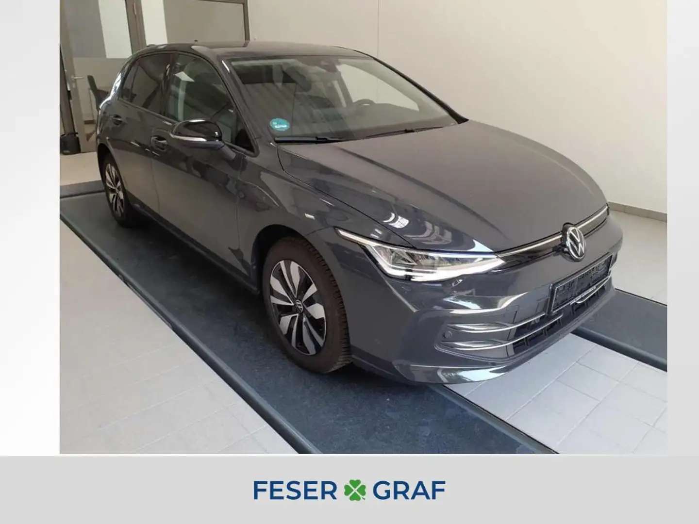 Volkswagen Golf VIII GOAL 1.5 TSI 150PS Gris - 1