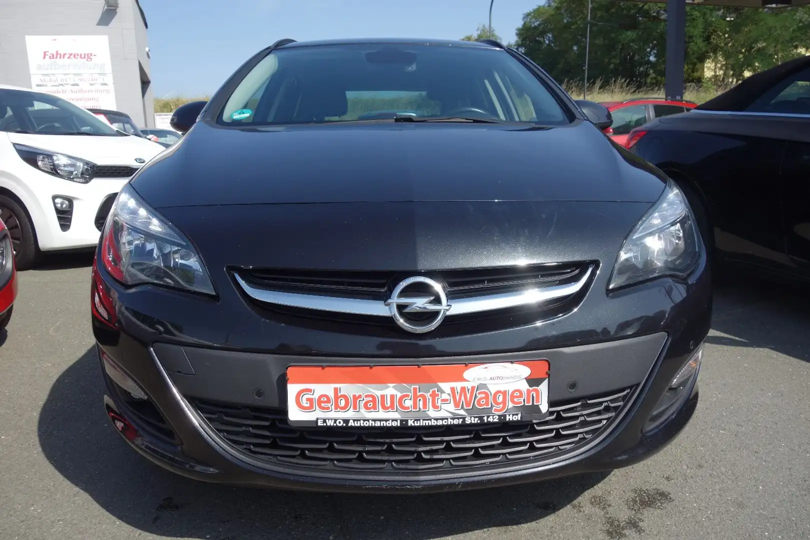 Opel Astra J Sports Tourer Style Schwarz - 2