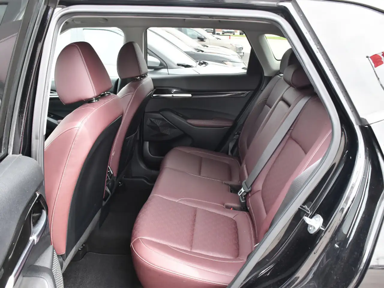 Kia Seltos снимка Kia Seltos
