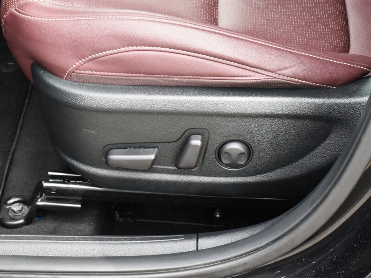 Kia Seltos снимка Kia Seltos