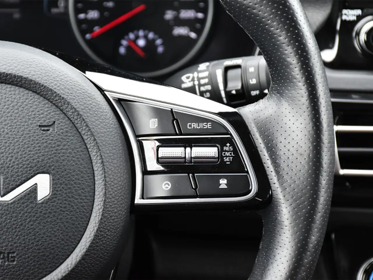 Kia Seltos снимка Kia Seltos