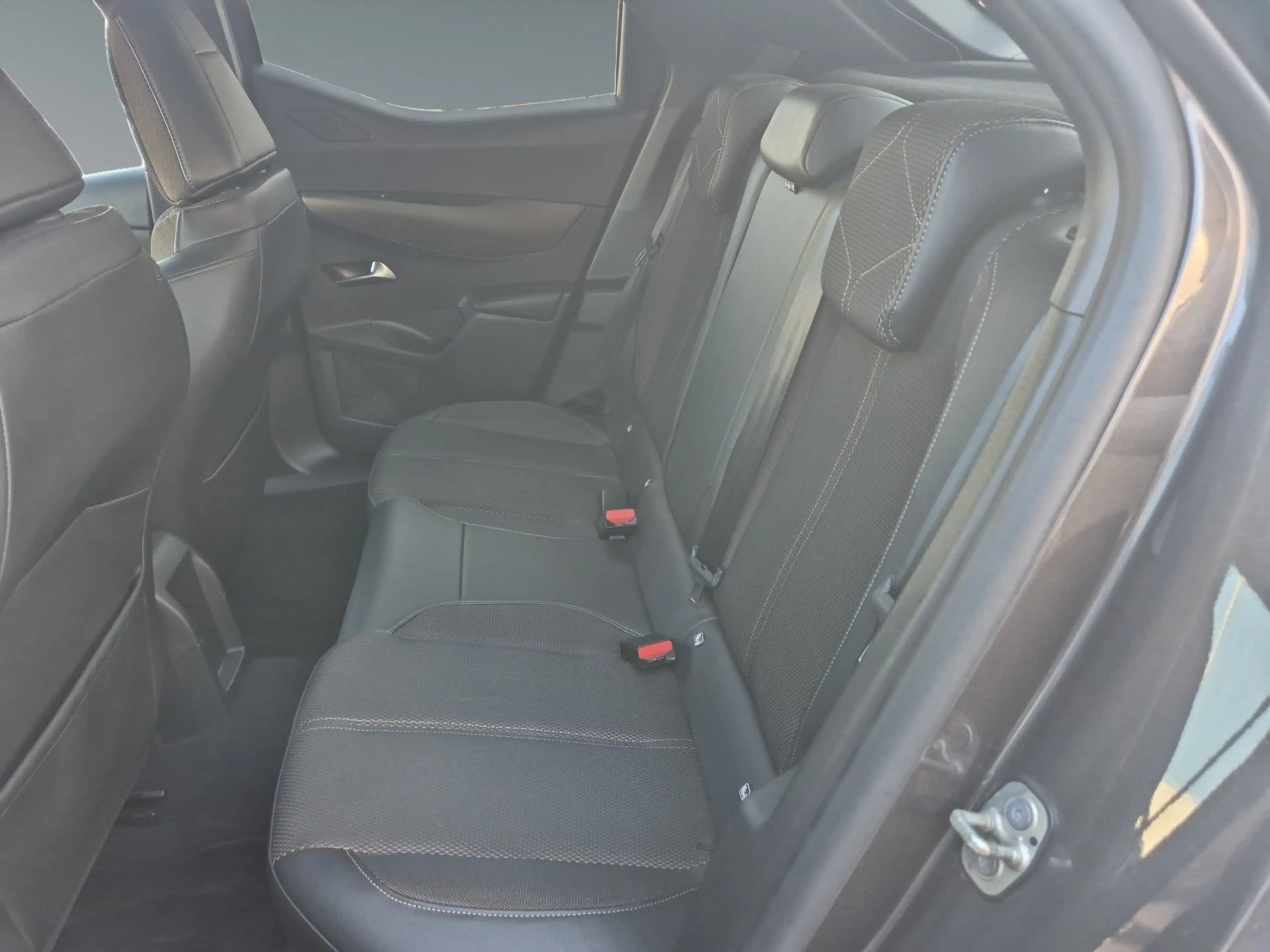 DS Automobiles DS 3 Crossback 1.2 PureTech NAVI*KLIMA*RFK*PDC* — photo 14