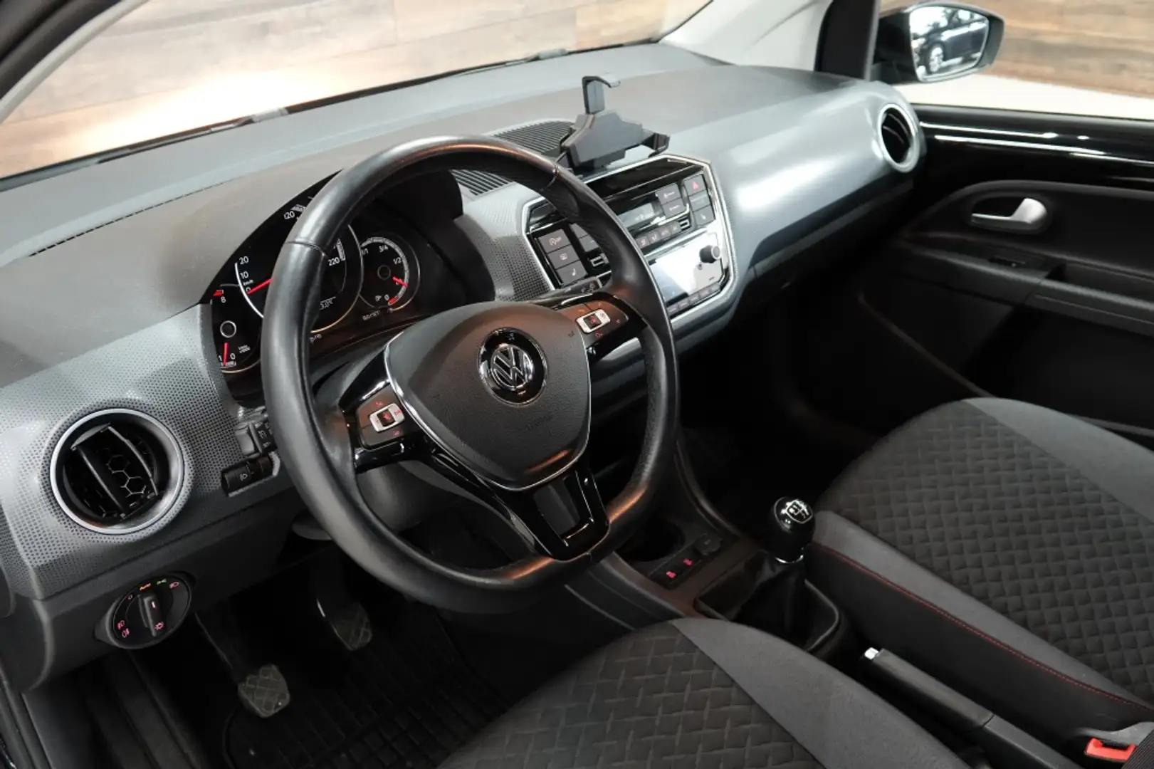 Volkswagen up! 1.0 TSI high up! | CRUISE | PDC | BLUETOOTH | Zwart - 2