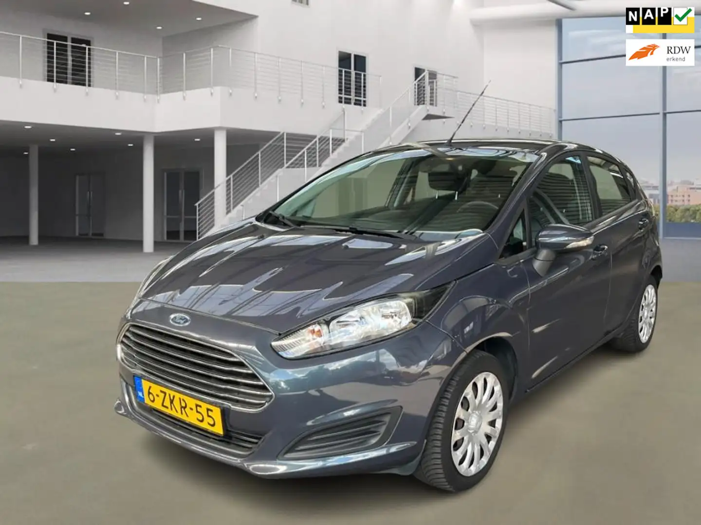 Ford Fiesta 1.0 Style / Auto rijdt prima Gris - 1