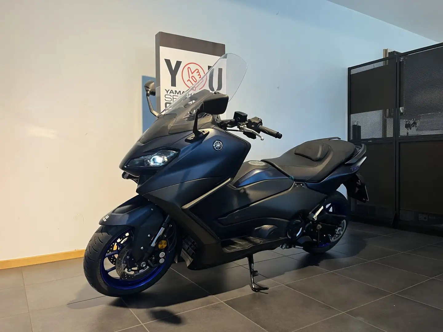 Yamaha TMAX 560 - 2