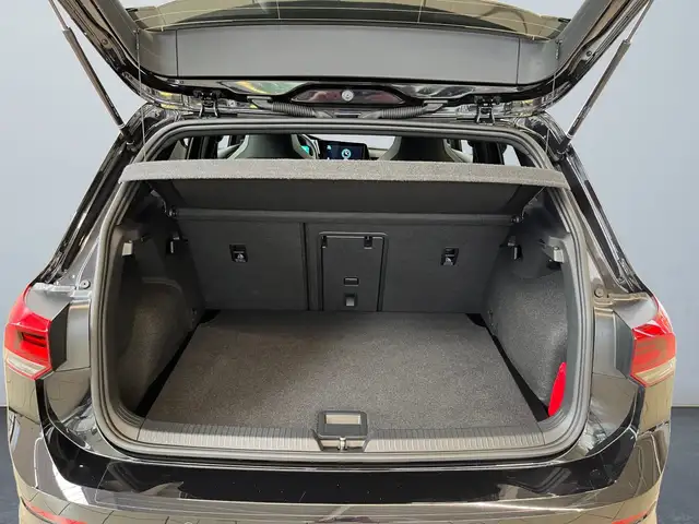 Volkswagen Golf view 14