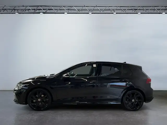 Volkswagen Golf view 3