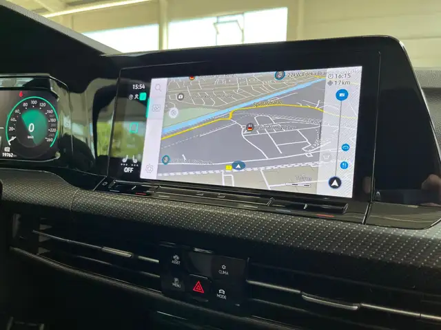 Volkswagen Golf view 13