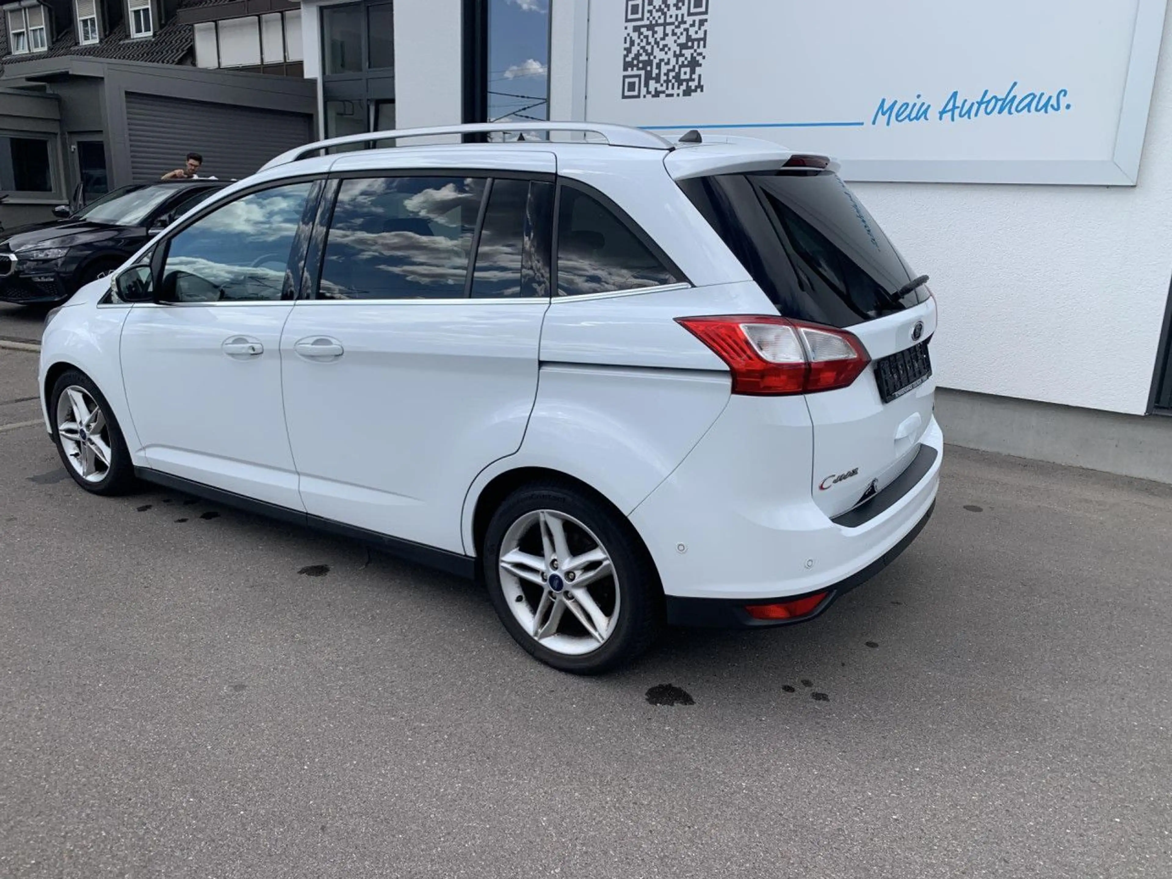 Ford Grand C-Max 1,5 Automatik Navi 7-Sitzer Panorama — photo 5