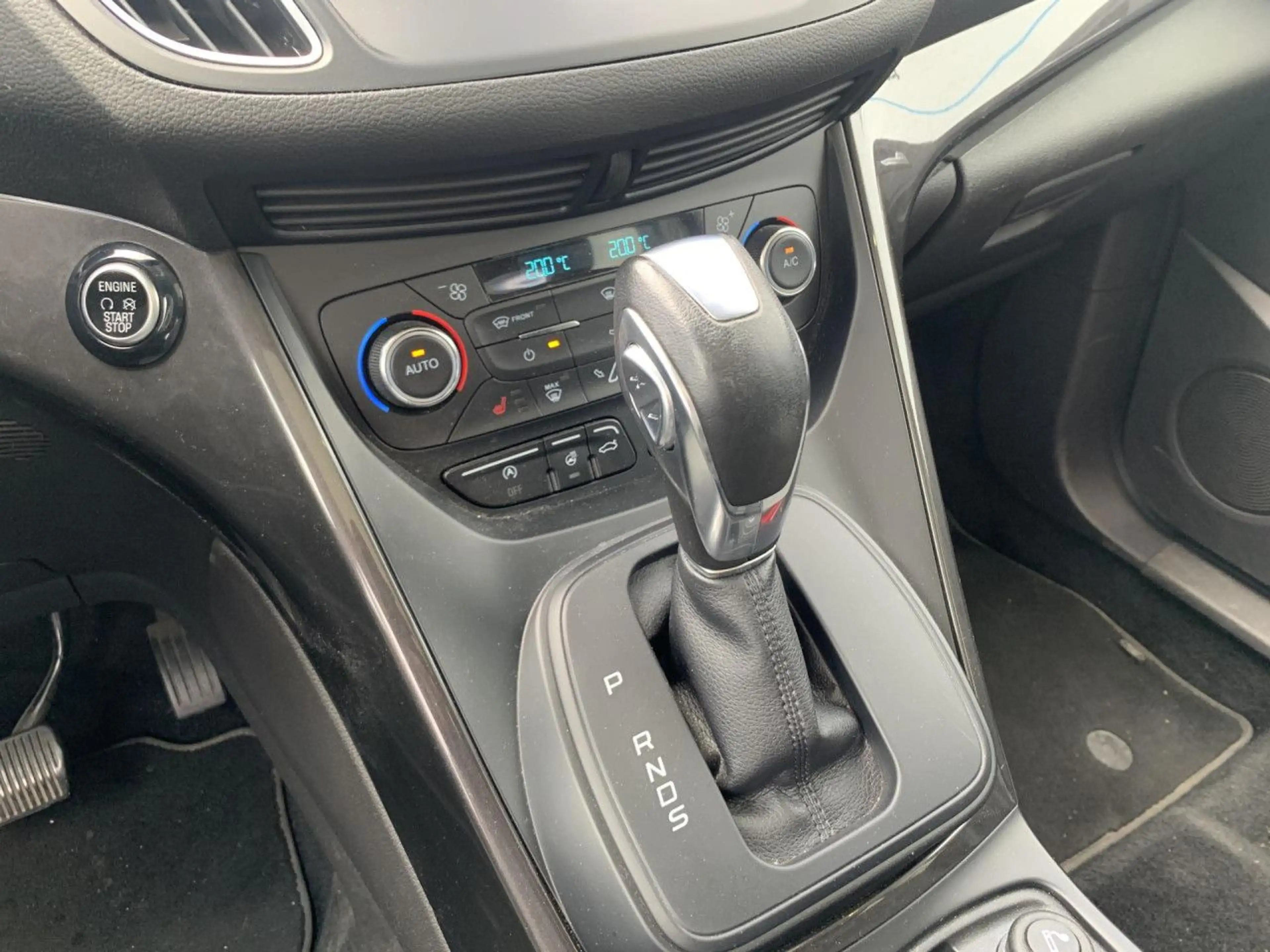 Ford Grand C-Max 1,5 Automatik Navi 7-Sitzer Panorama — photo 8
