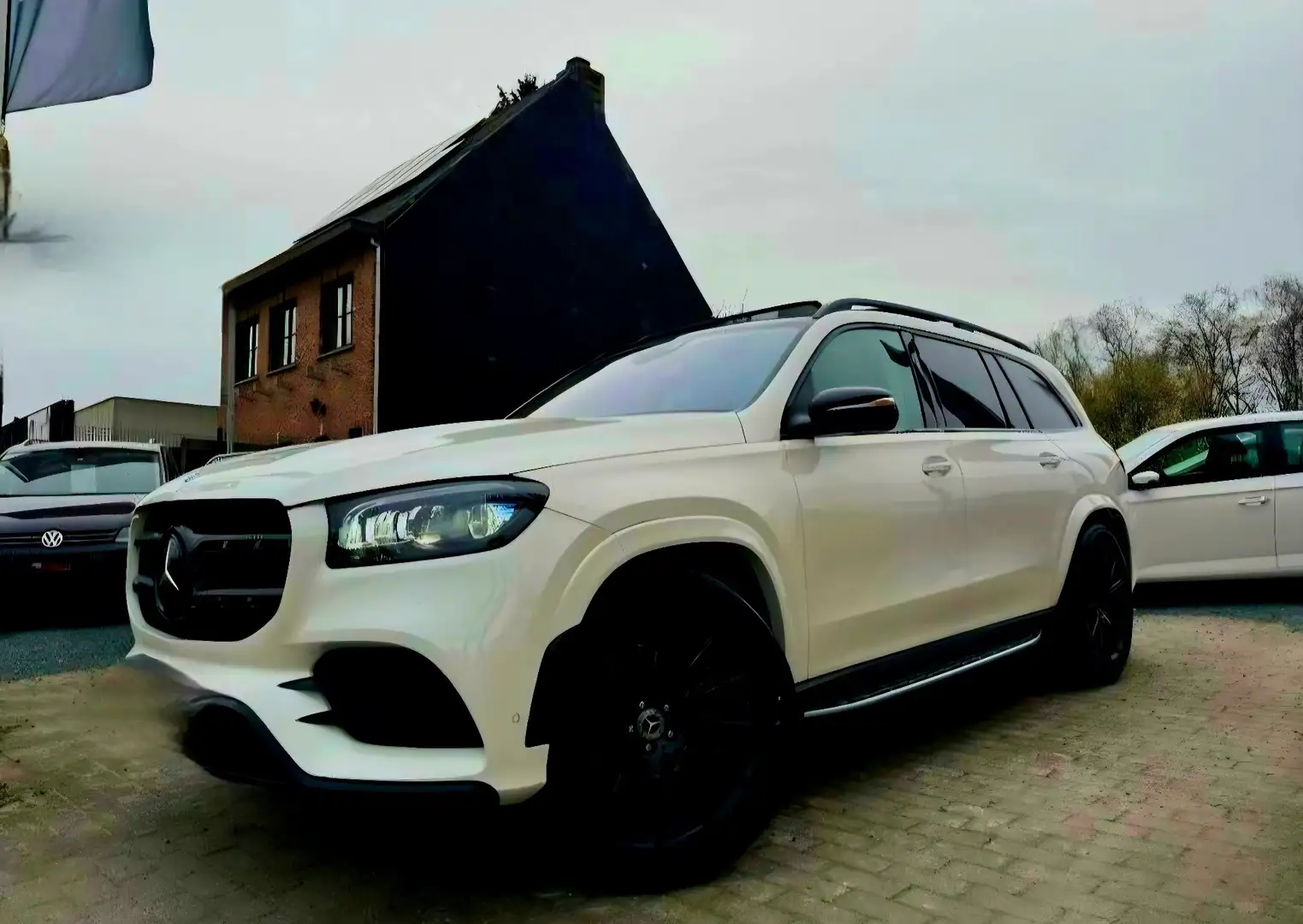 Mercedes-Benz GLS 350 d 4Matic 9G-TRONIC Exclusive - 2