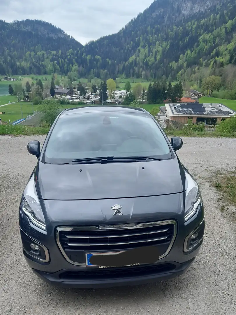 Peugeot 3008 3008 1,6 BlueHDi 120 S Grau - 1