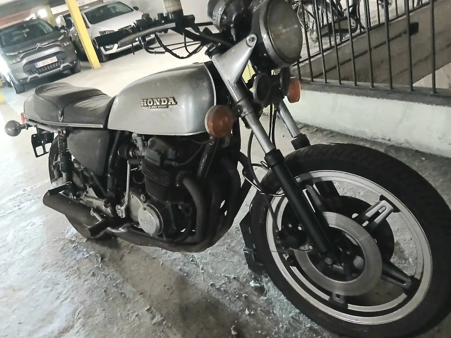 Honda CB 750 four F2 SUPERSPORT 1978 Plateado - 1