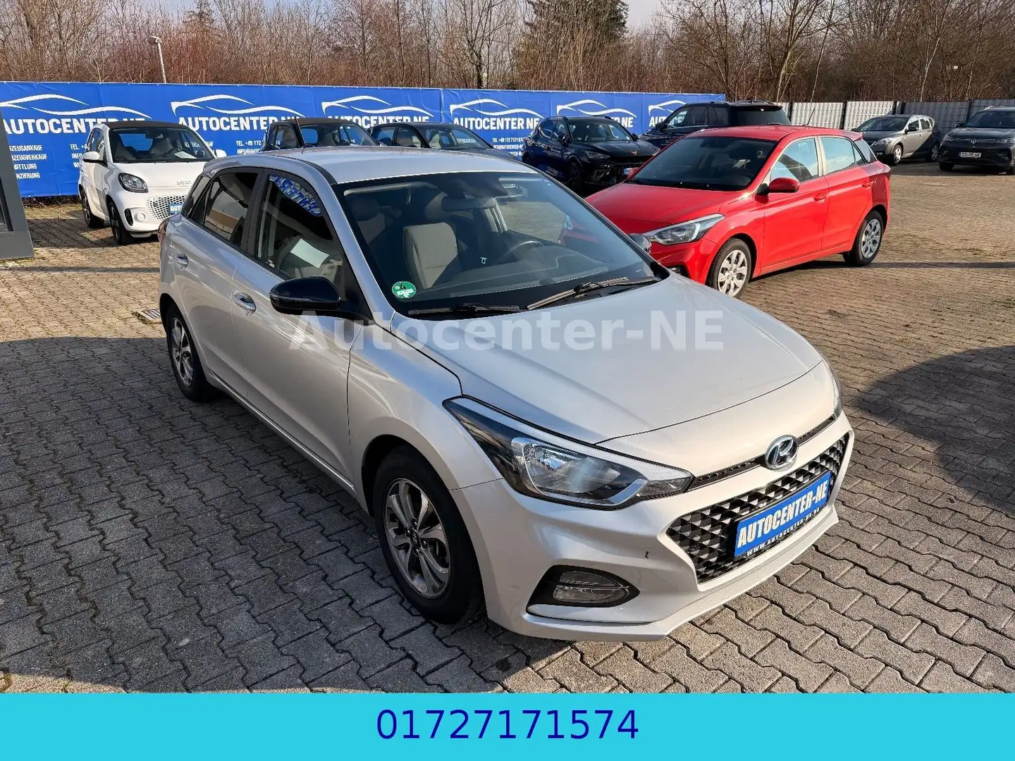 Hyundai i20 YES!Klima/.1.Hand/A.H.K/PDC/ Argent - 2