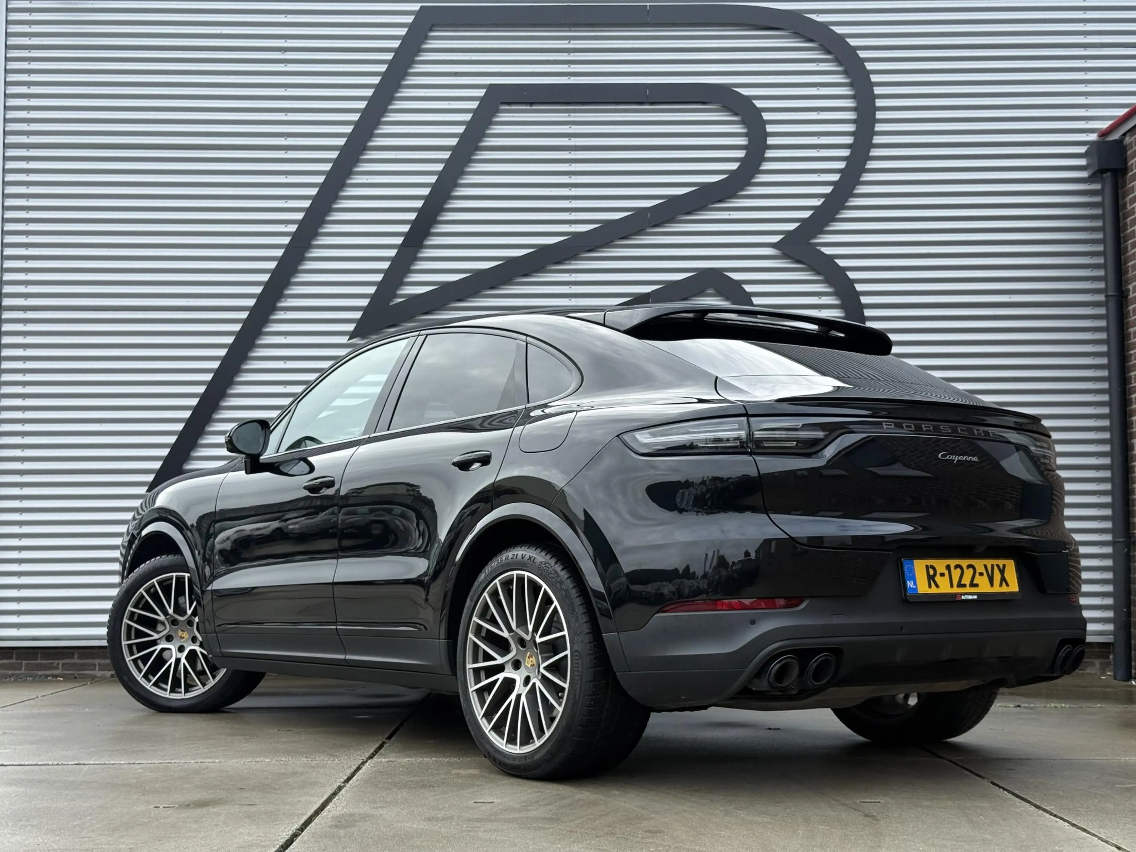 Porsche Cayenne Coupé 3.0 E-Hybrid Pano|Chrono|360 Camera|Bose|Led — photo 11