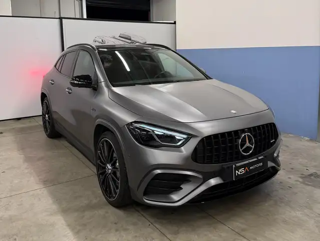 Mercedes-Benz GLA 35 AMG Premium 4matic auto