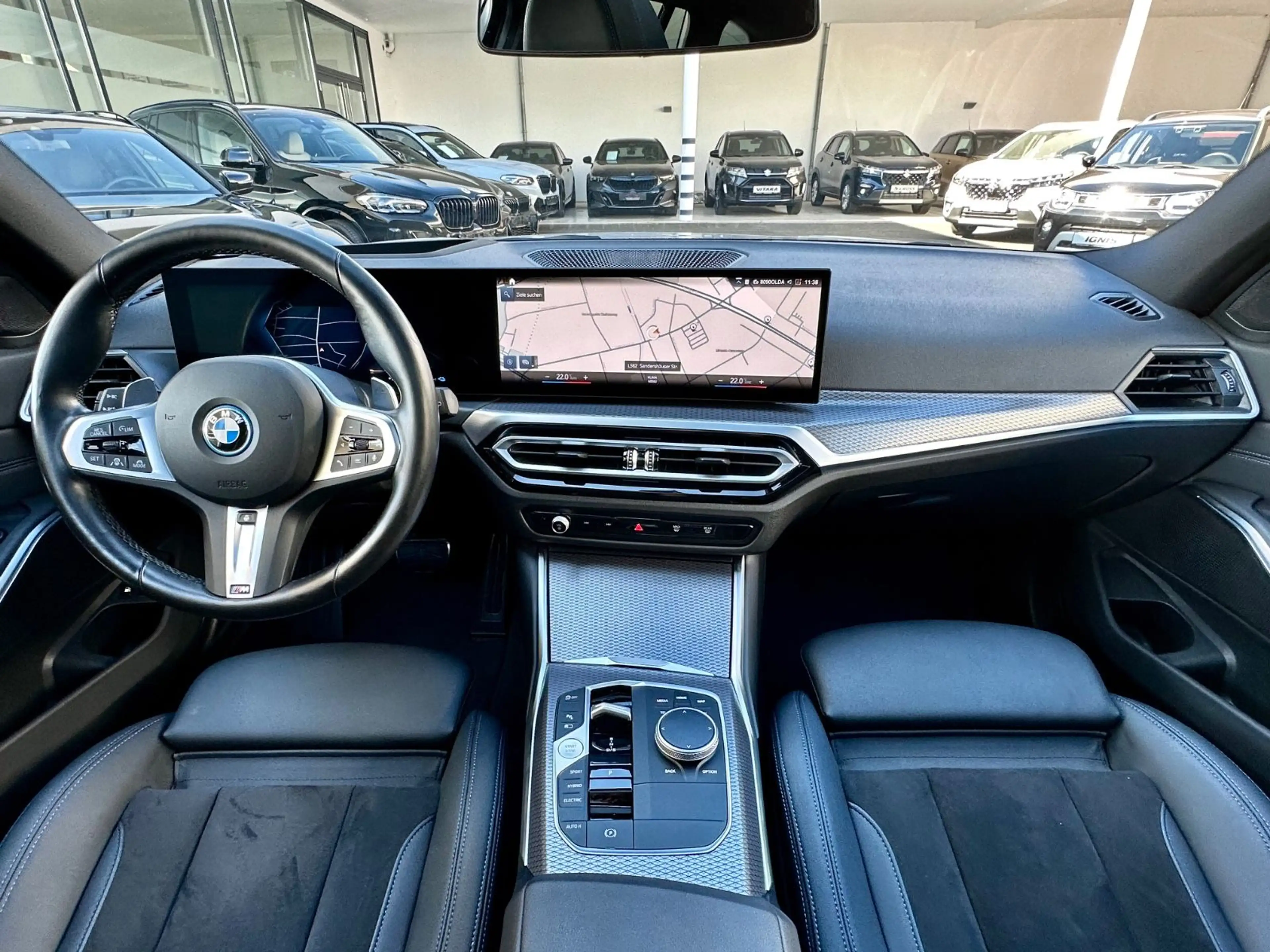 BMW 330 e xDrive Touring M Sport Pro | Panorama | 19" — photo 14