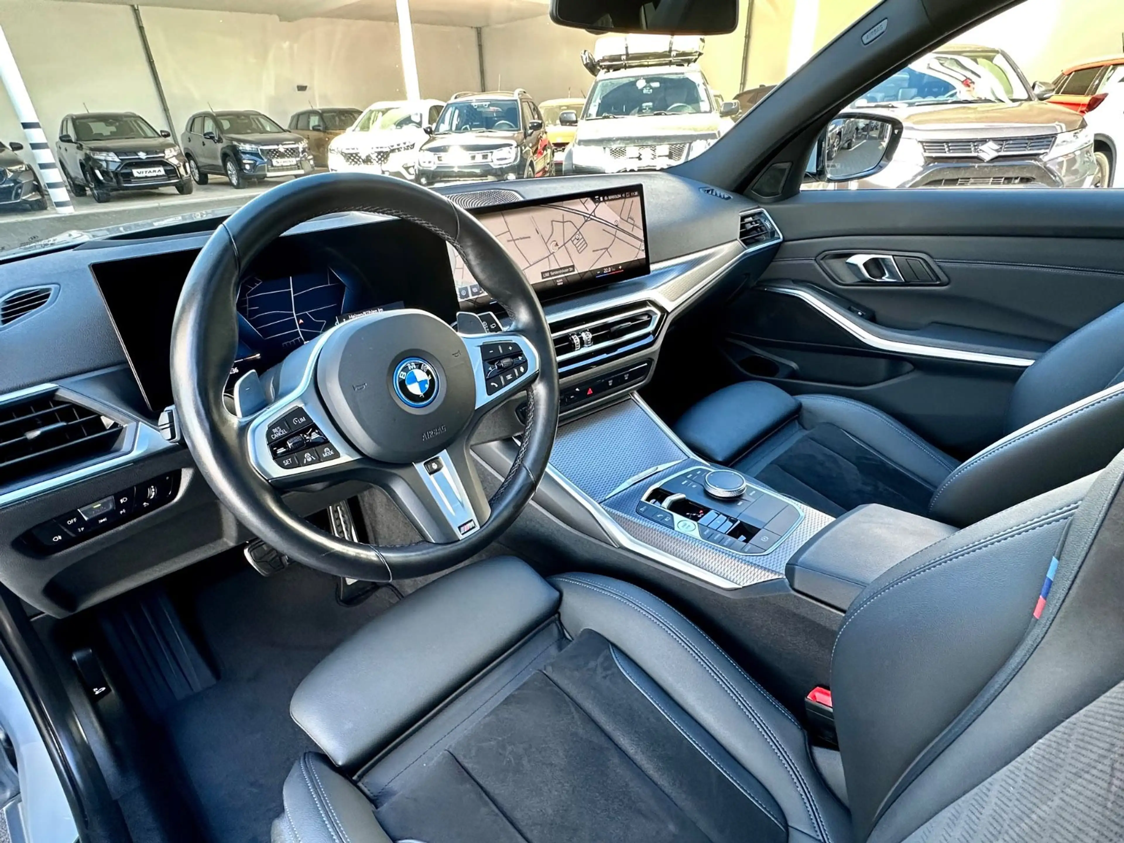 BMW 330 e xDrive Touring M Sport Pro | Panorama | 19" — photo 13