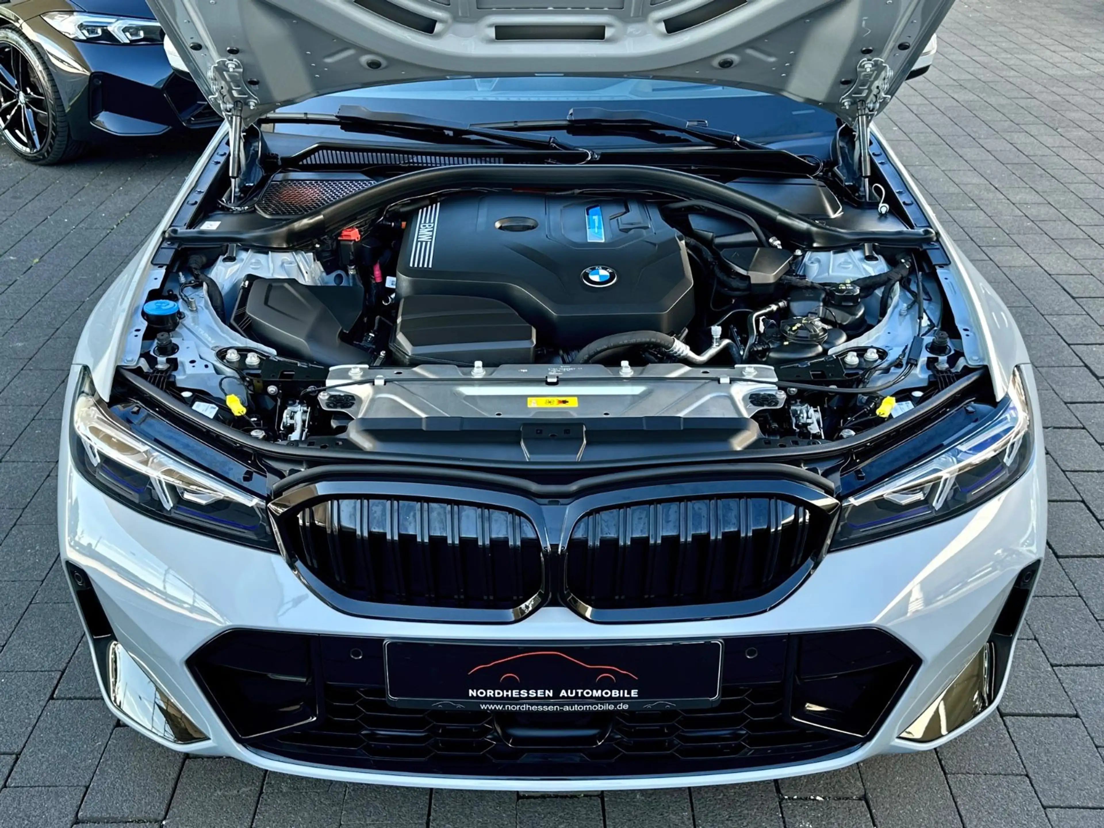 BMW 330 e xDrive Touring M Sport Pro | Panorama | 19" — photo 6