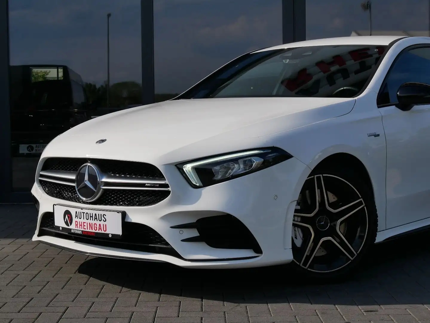 Mercedes-Benz A 35 AMG Lim. 4Matic Night-Paket Burmester DAB Blanco - 2