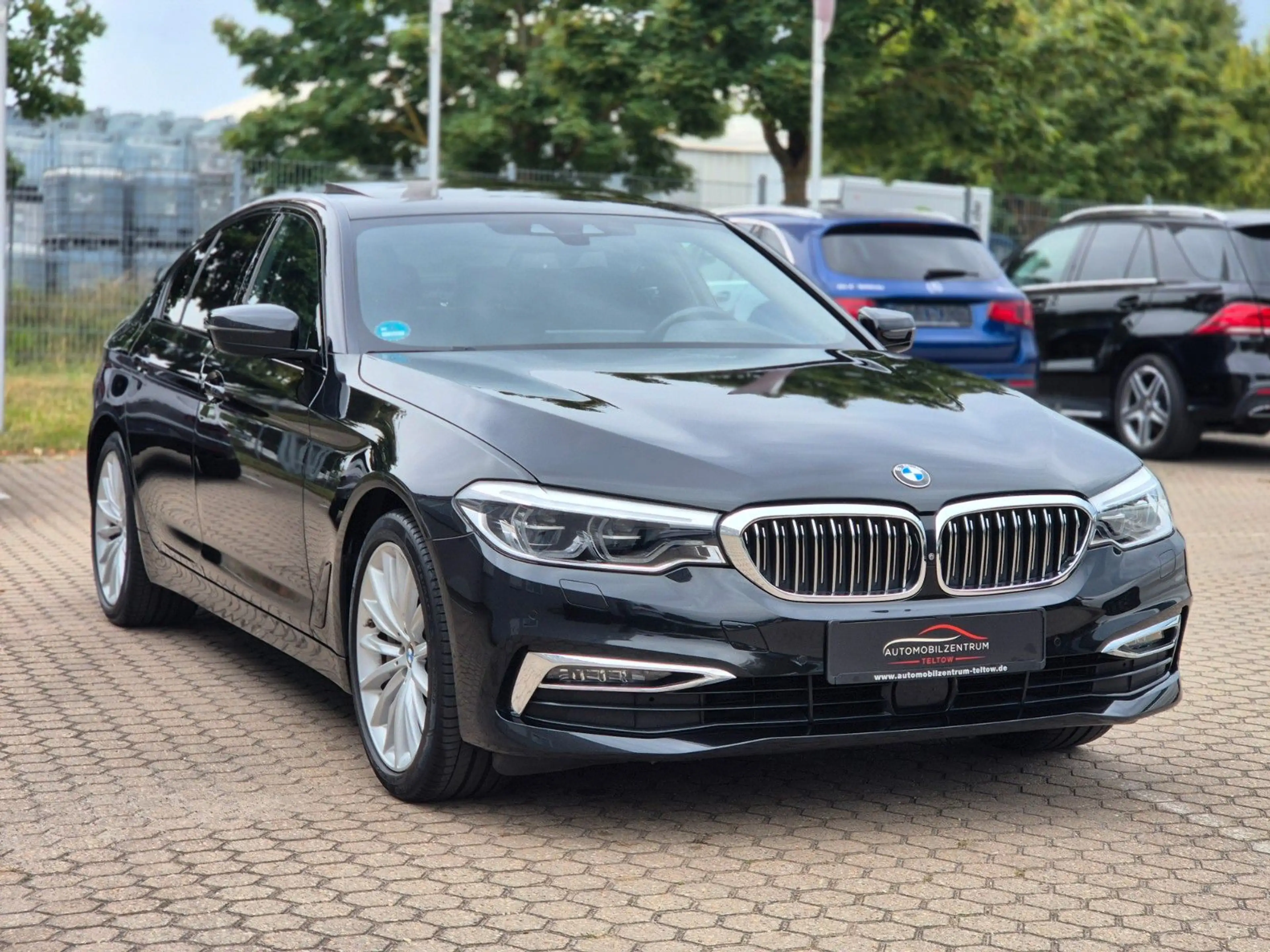 BMW 540 i xDrive Limousine Luxury Line LED/ HUD/ ACC — photo 4
