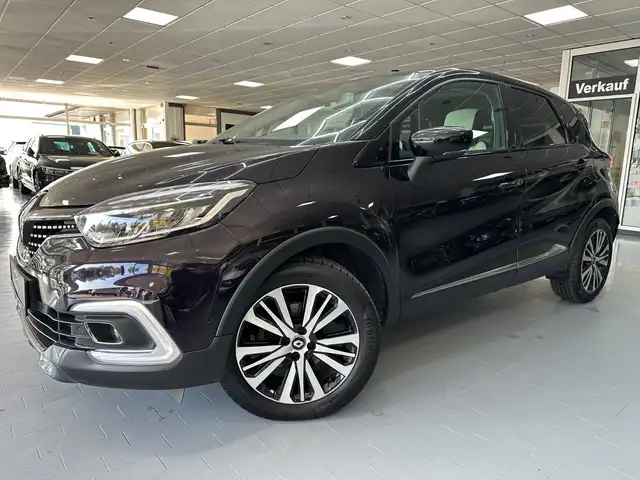Renault Captur 1.2 Initiale Paris/Pano/Leder/LED/BOSE