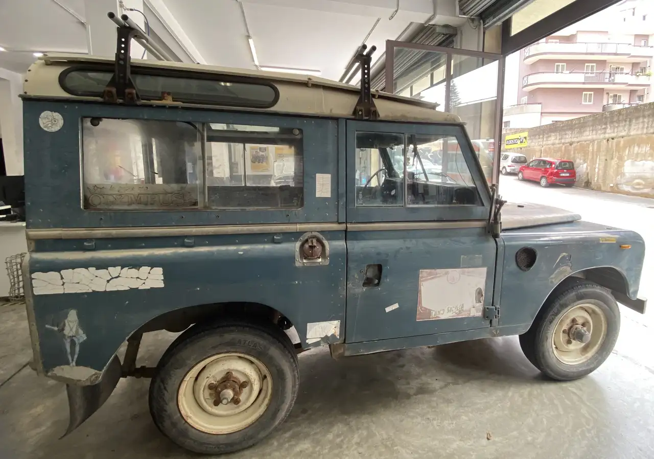 Land Rover Defender 90 2.5 td County SW, foto 3