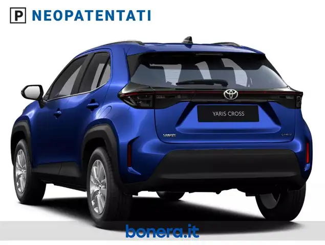 Toyota Yaris Cross view 4