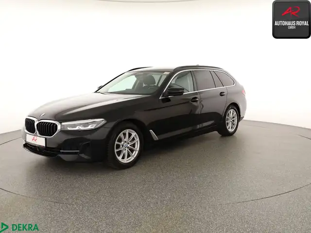 Bmw 520 d T ACC,KAMERA,CARPLAY,TOTWINKEL,SPURHALTE