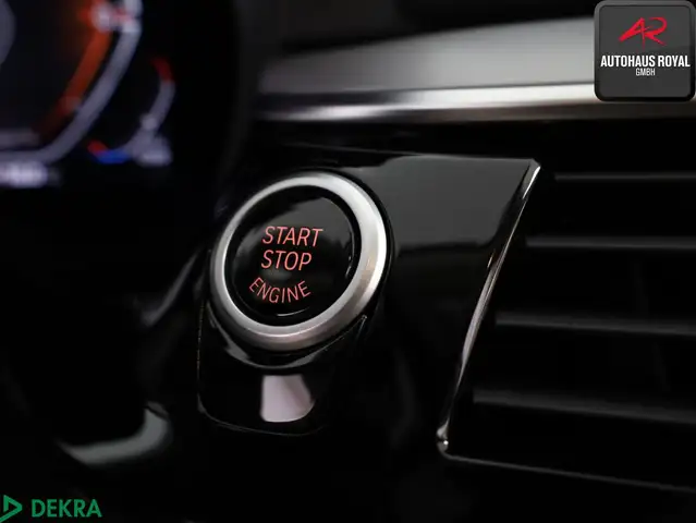 BMW 5 Series view 23