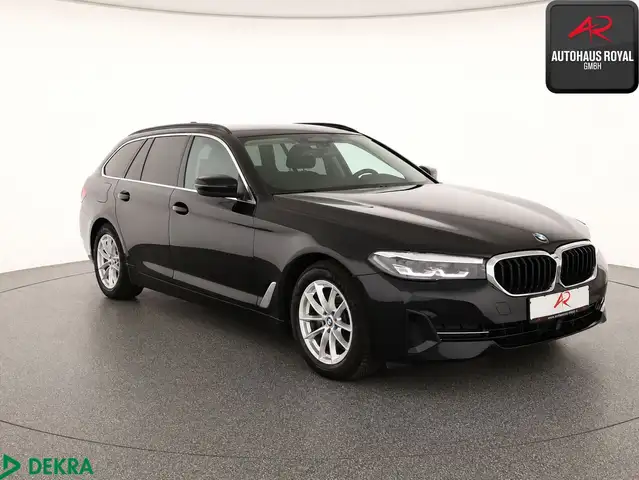 BMW 5 Series view 7