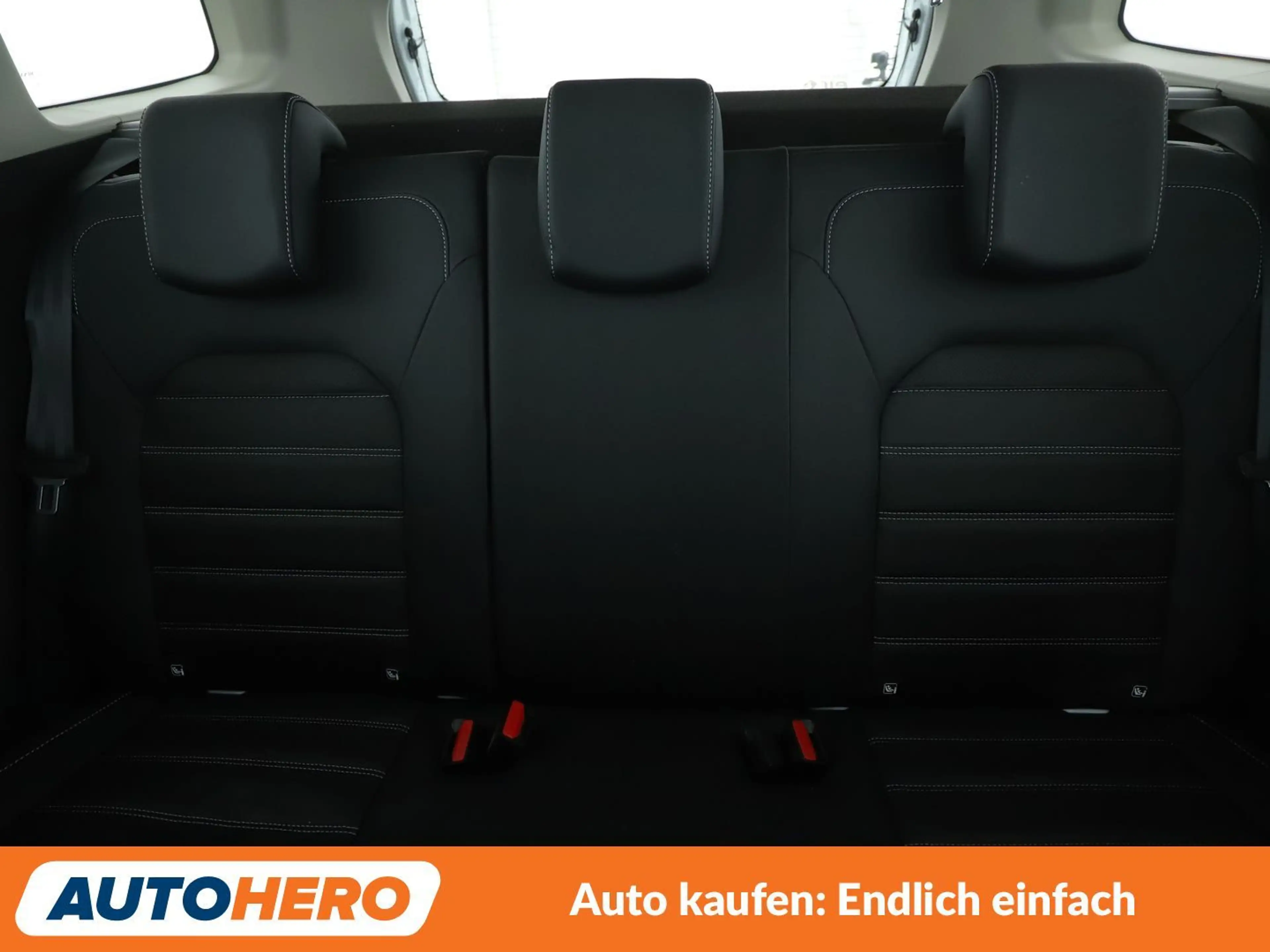 Dacia Duster 1.5 Blue dCi Prestige 4x4*NAVI*PDC*SHZ*KLIMA* — photo 15
