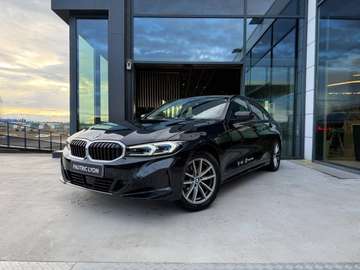 320iA xDrive 184ch M Sport