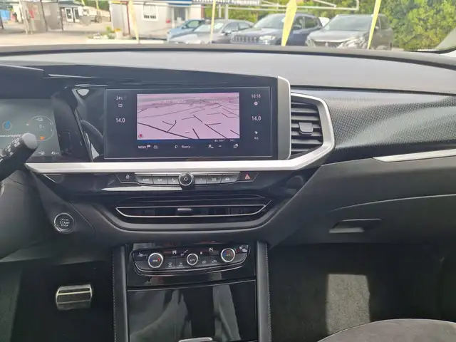 Opel Grandland view 14
