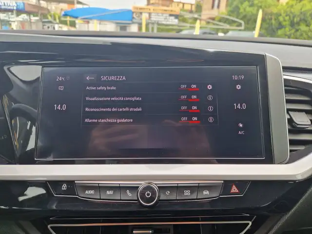 Opel Grandland view 15