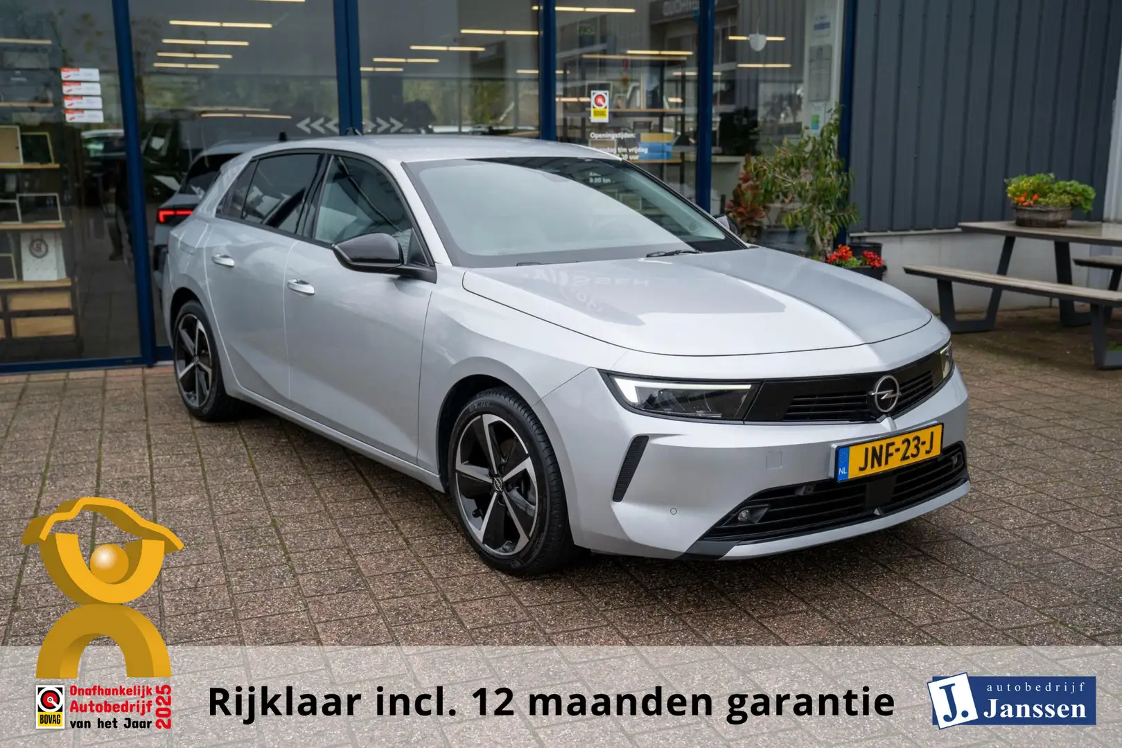 Opel Astra 1.2T Innovation Automaat|Prijs rijklaar incl 12 mn Argento - 1