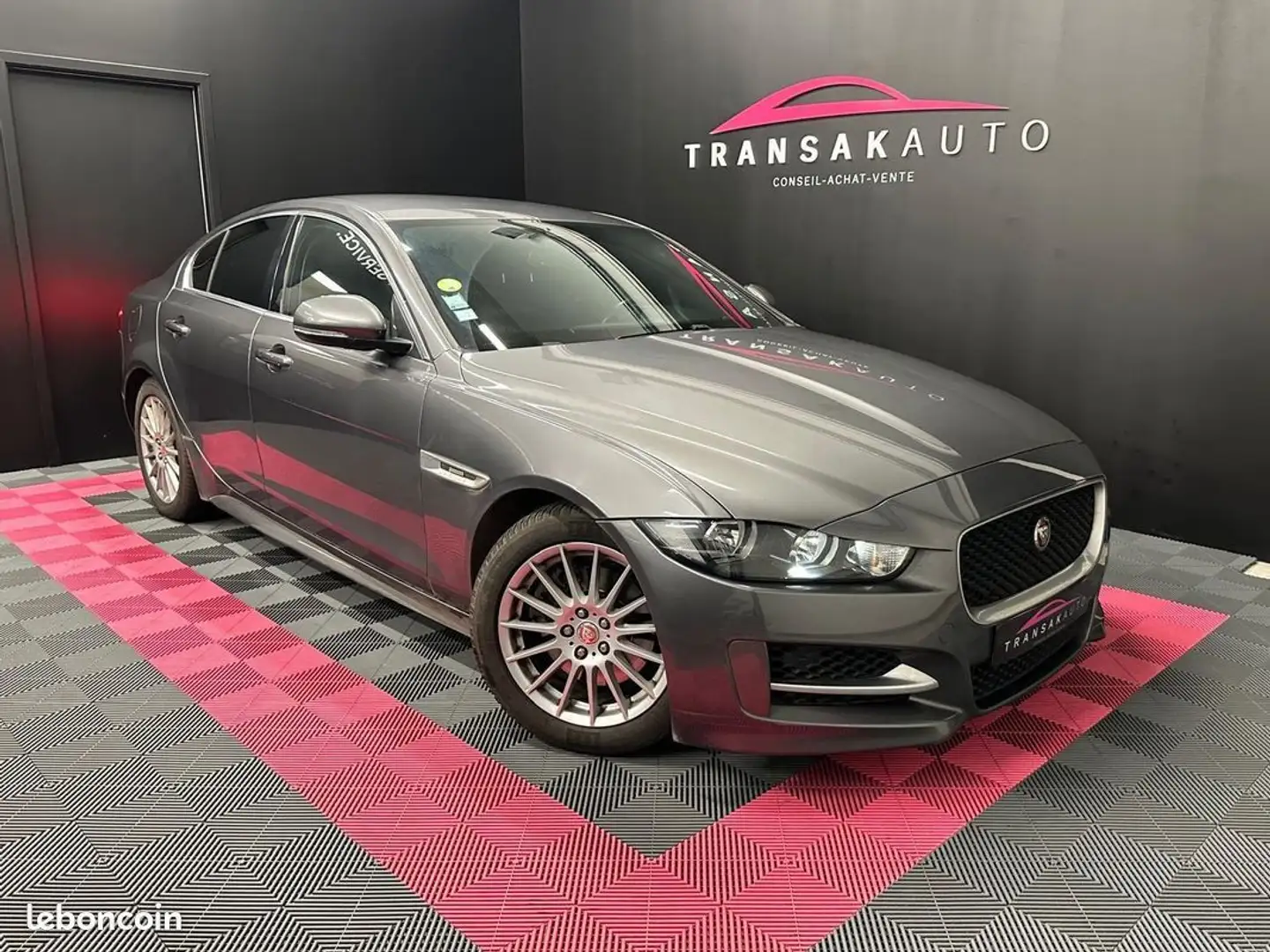 Jaguar XE 2.0D 163ch BVA E-Performance R-Sport RÉVISION À JO Gris - 1
