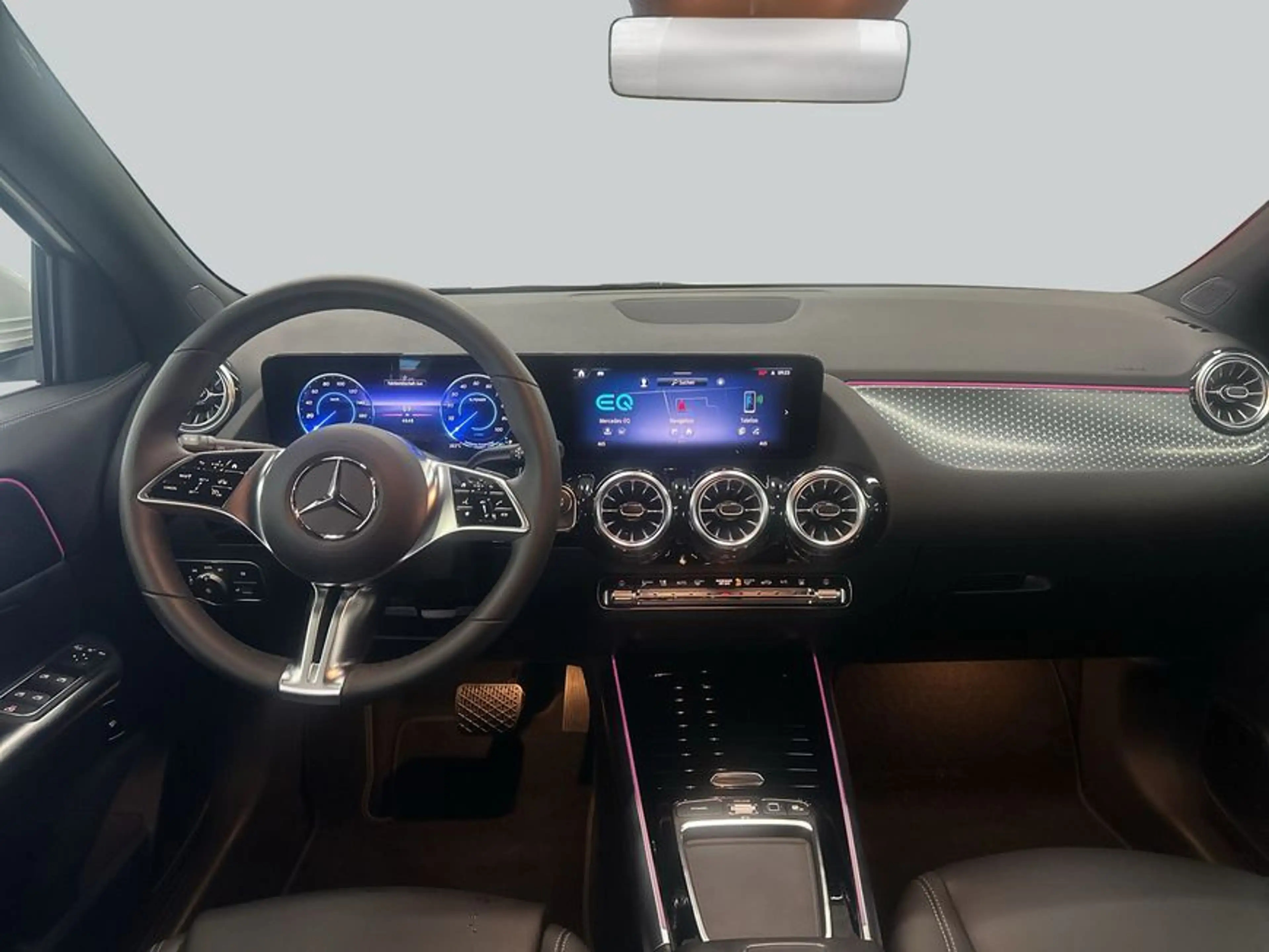 Mercedes-Benz EQA EQA — photo 14