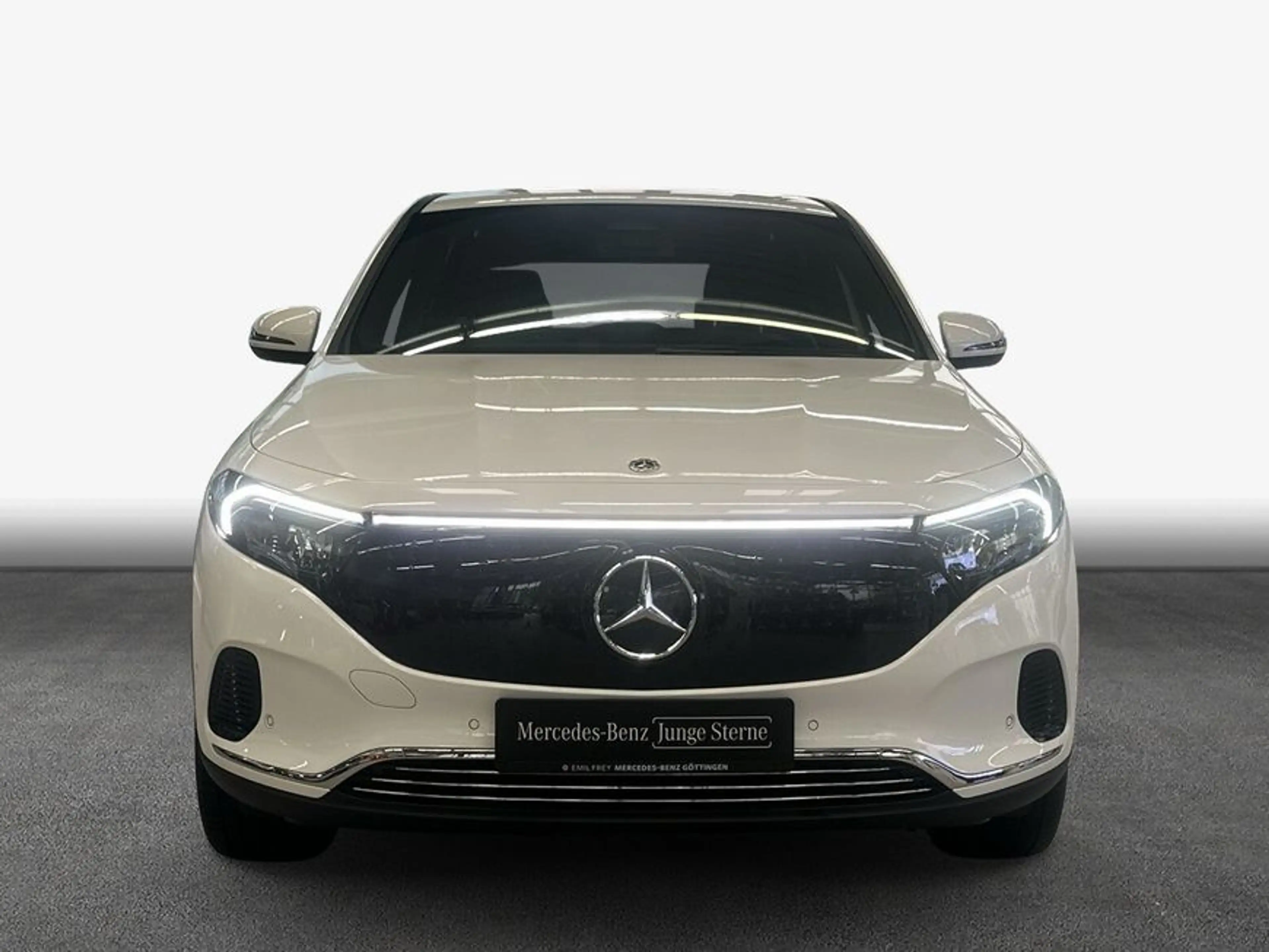 Mercedes-Benz EQA EQA — photo 3