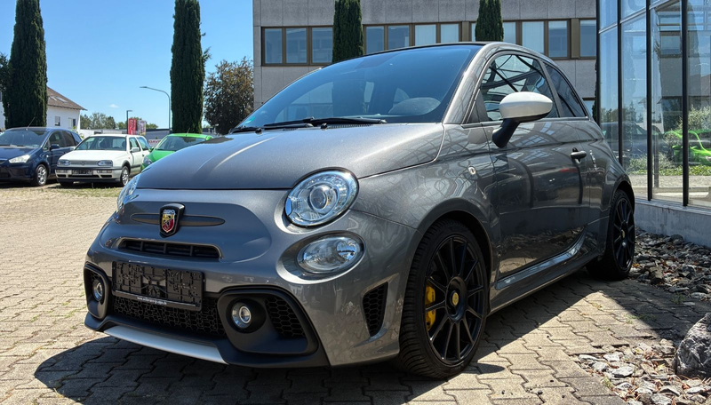 Abarth 595 Competizione 70 Jahre Cabrio Automatik