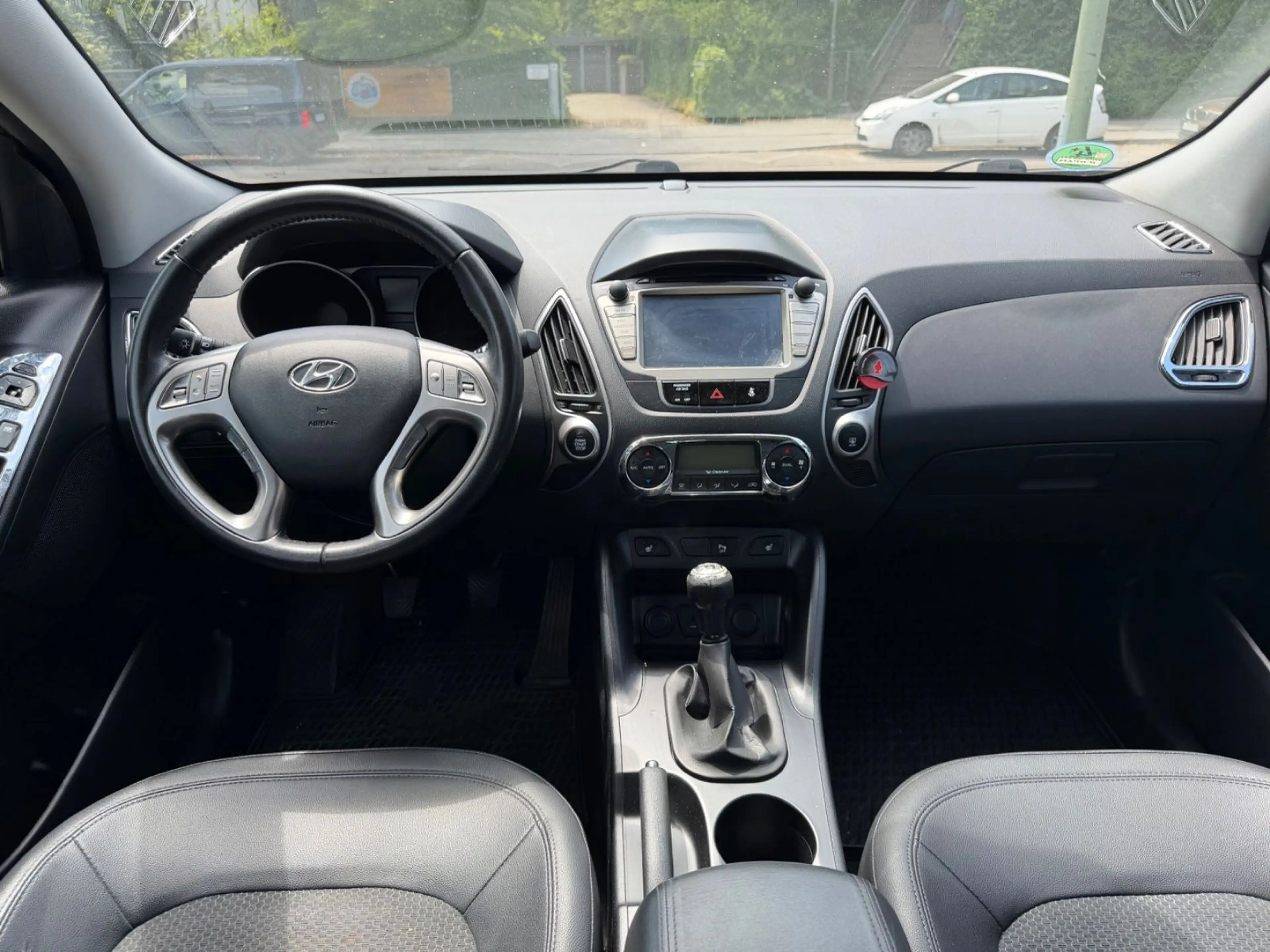 Hyundai iX35 Style 2WD*NAVI*KAMERA — photo 10
