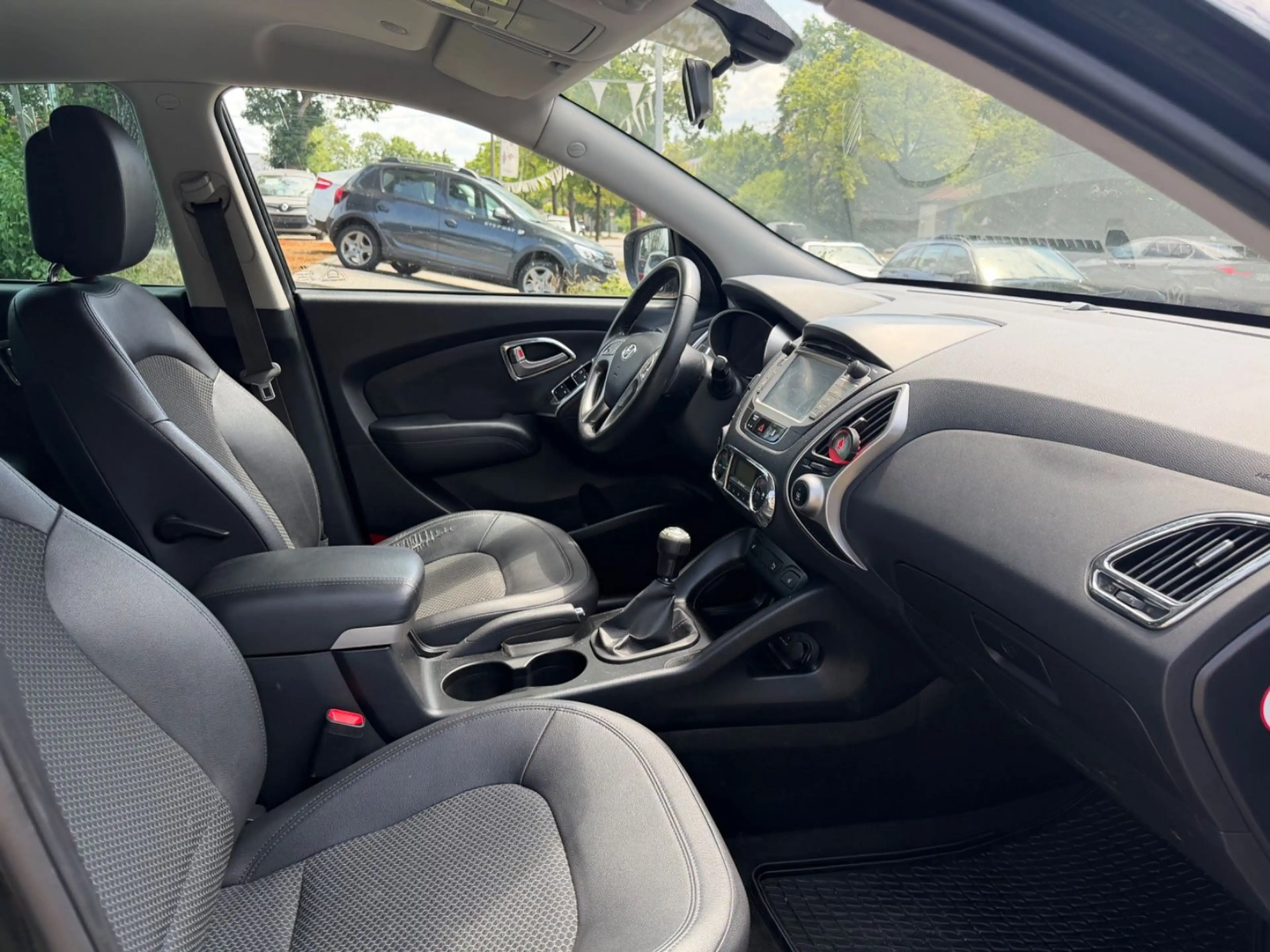Hyundai iX35 Style 2WD*NAVI*KAMERA — photo 13