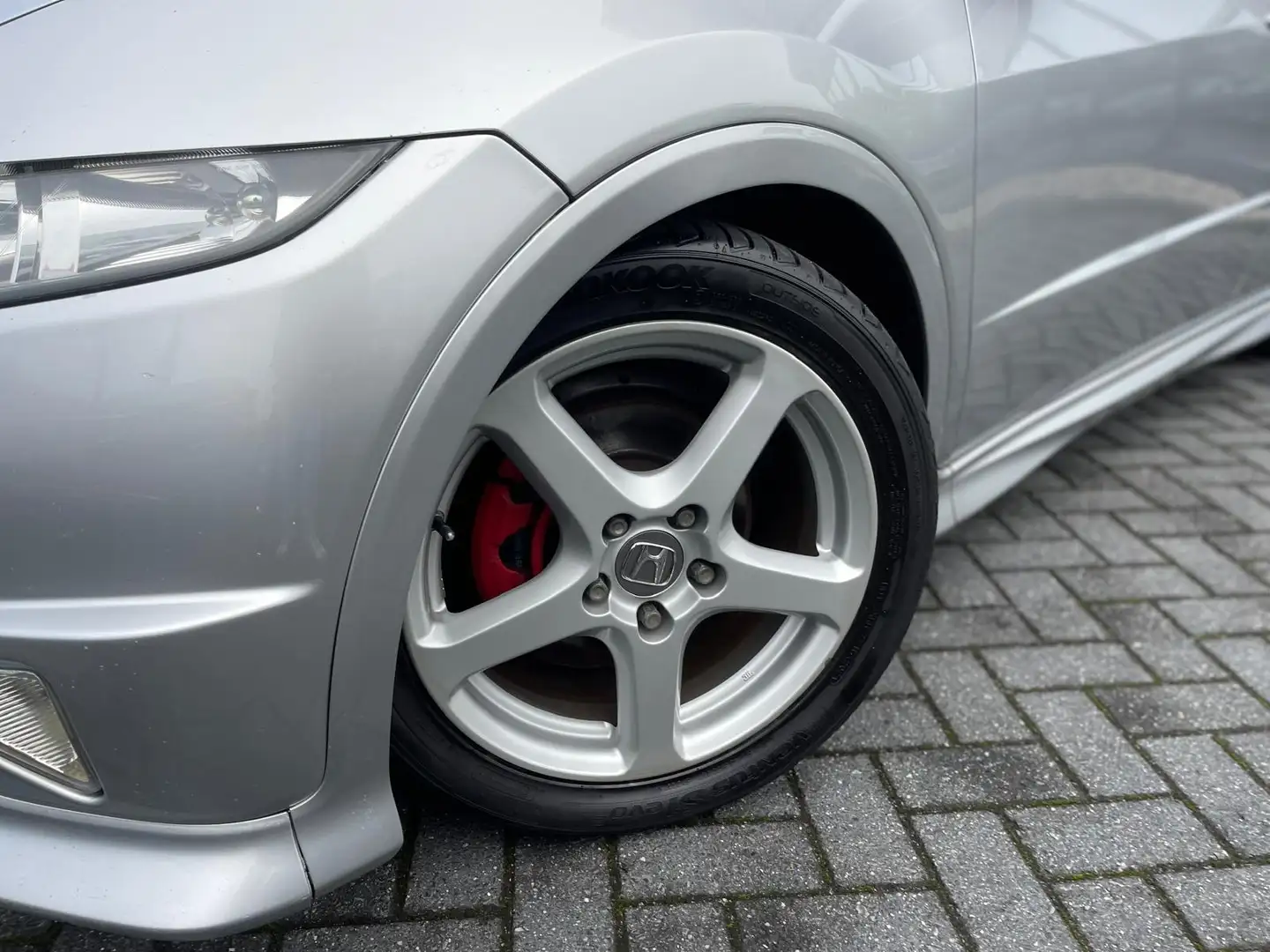 Honda Civic 1.8 Type S | Climate | Cruise | LMV | Carplay | Gris - 2