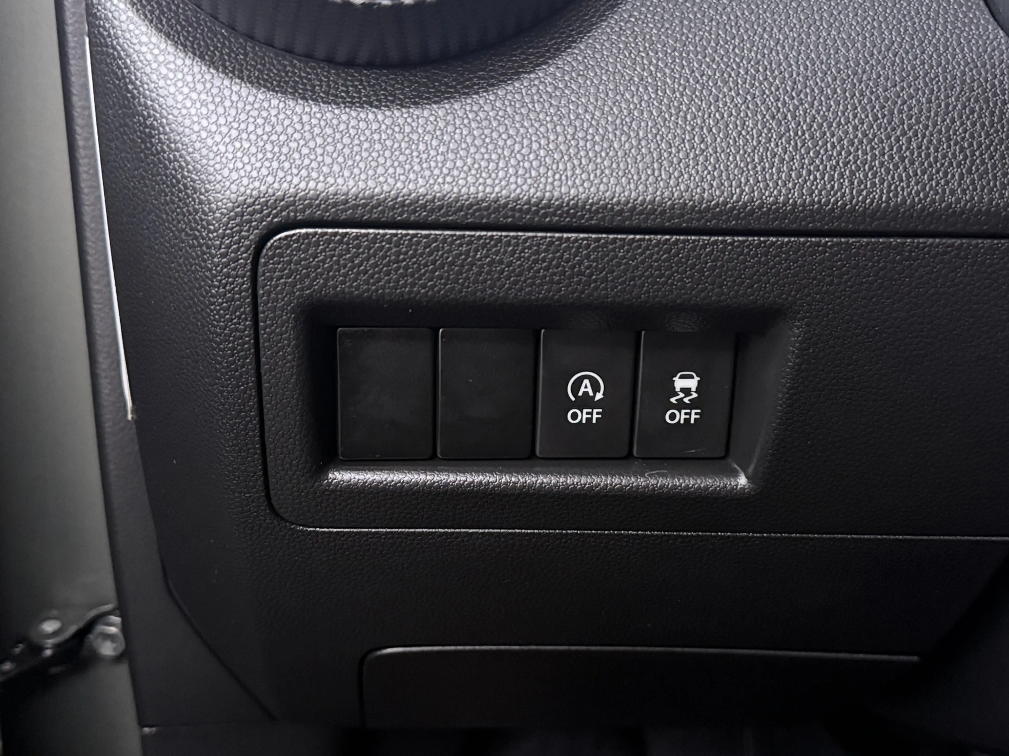 Suzuki Ignis 1.2 Smart Hybrid Style | Apple Carplay / Android A — photo 5