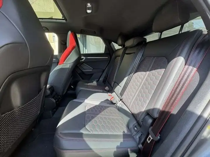 Audi Q3 2024, foto 11