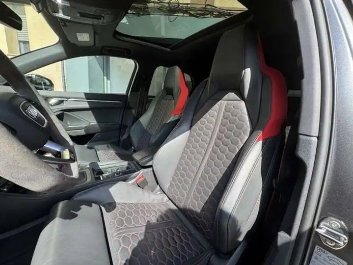 Audi Q3 2024, foto 6