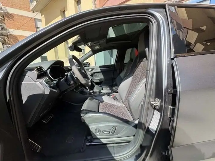 Audi Q3 2024, foto 5