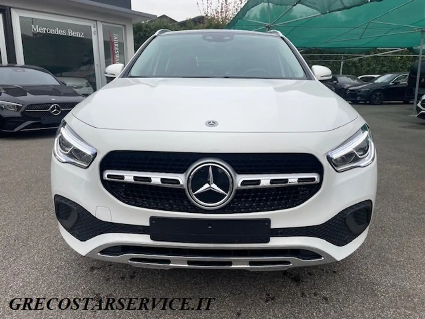 Mercedes-Benz GLA 200 Sport Plus Automatic TETTO APRIBILE +CAR PLAY Bianco - 2
