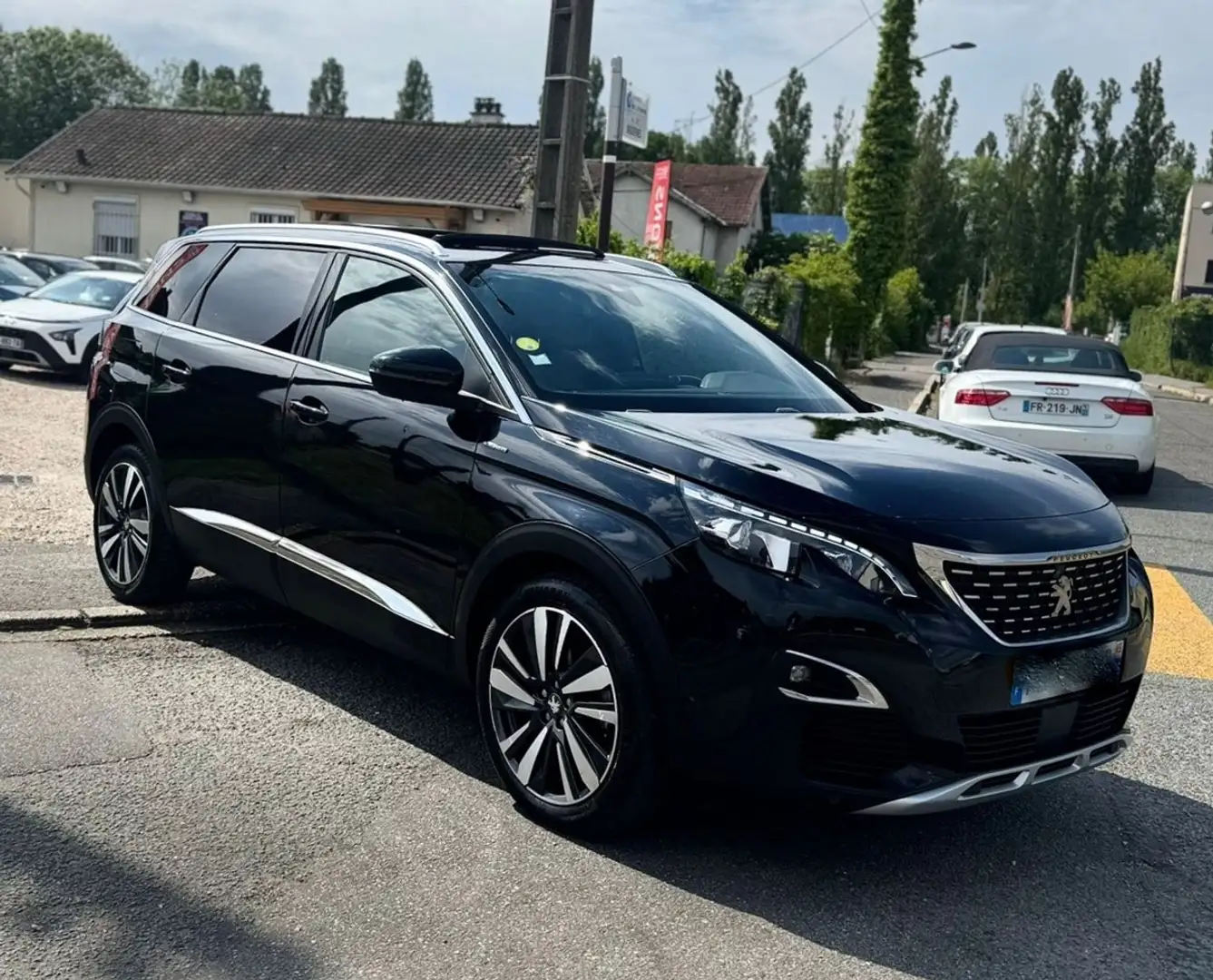 Peugeot 5008 VTE A PRO OU EXPORT BIEN LIRE L\u0027ANNONCE GT LI Zwart - 1